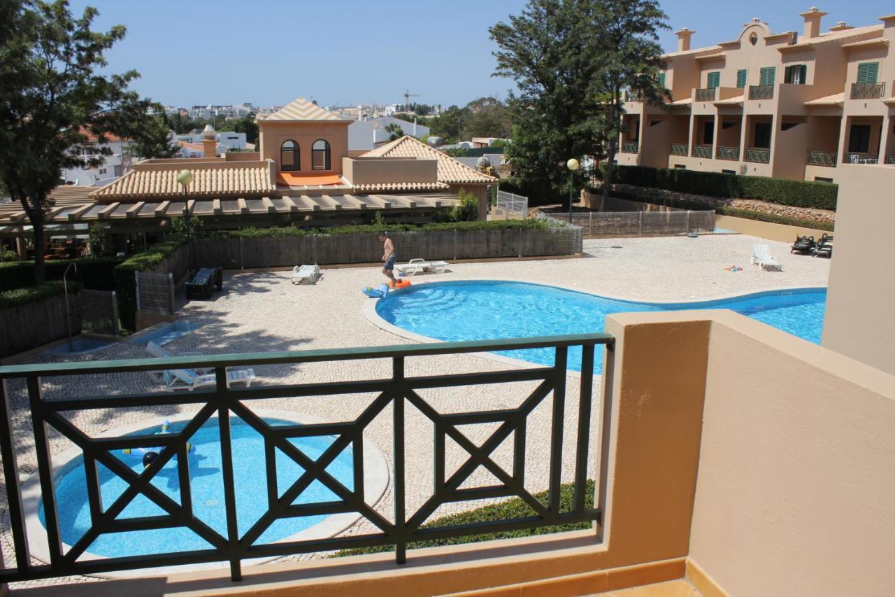 Villa V2 Aa Olhos de Agua  Exterior foto